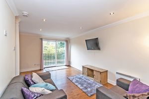 Lounge- click for photo gallery